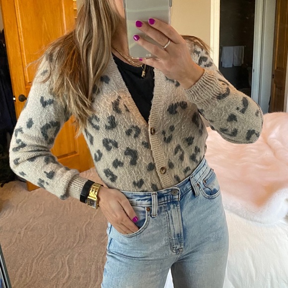 Abercrombie & Fitch Sweaters - Abercrombie & Fitch Animal Print Sweater Cardigan